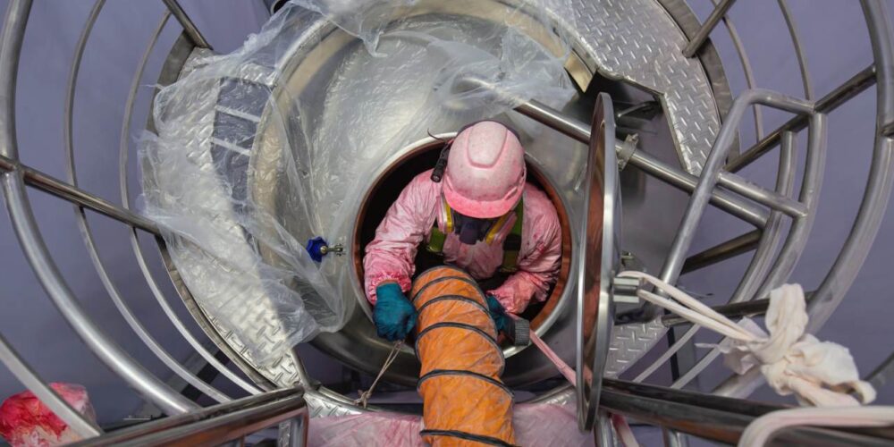 O que caracteriza um espaço confinado e por que ele é tão perigoso? - BGV Serviços